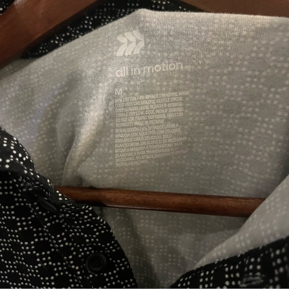 Men’s All In Motion Short-sleeve Polo Shirt Size Medium Black and White GUC - Picture 6 of 8